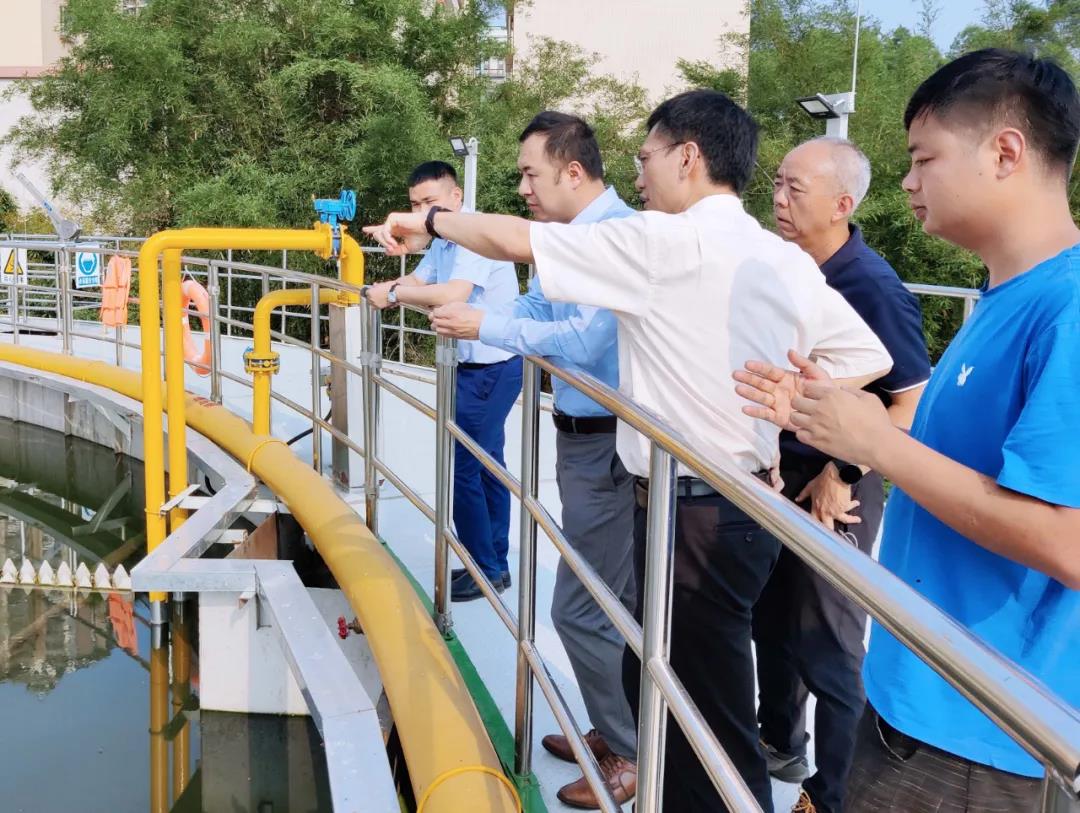 考察肇慶四會市碧海灣裝配式污水廠項目